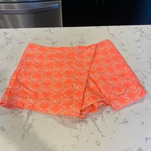 Lilly Pulitzer Embroidered Skort Shorts Size 6 Excellent Condition Worn Once!